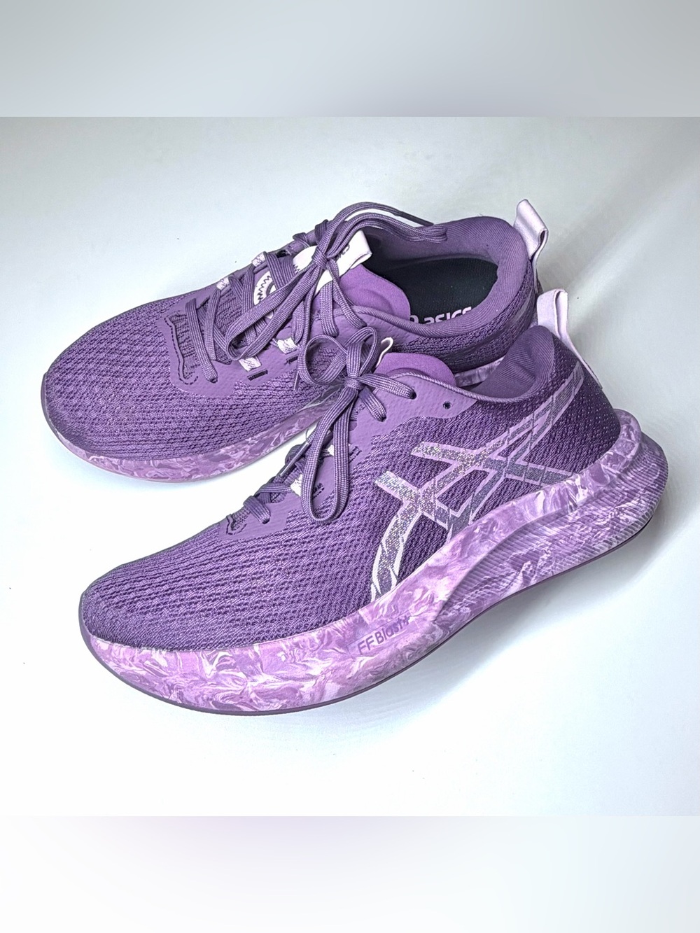 Asic’s Women's Noosa Tri 16 Printed Outsole Running Shoes Size- 10